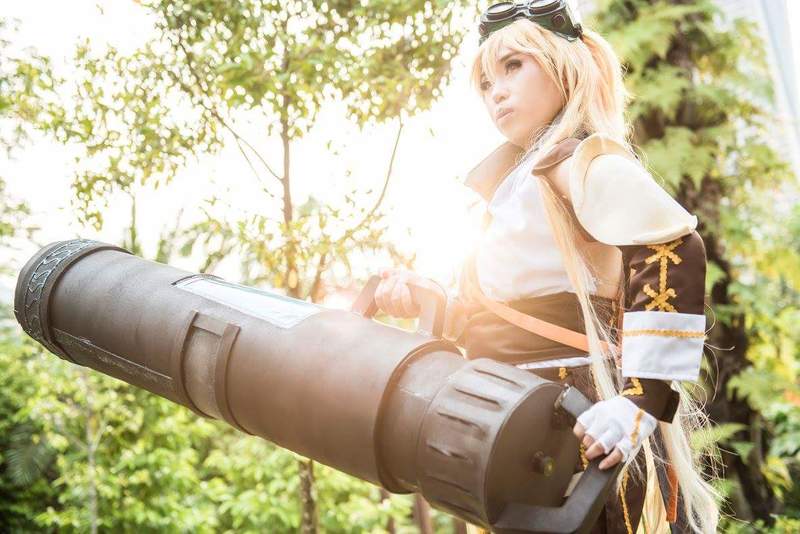 朝鲜伐木者在鸭绿江进行漂流以运输原木“爱游戏官网”