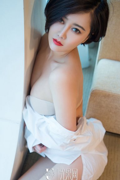 从“九藤书屋”旧藏看前副总理谷牧的书画收藏趣味作者:陈若茜2016-05-250